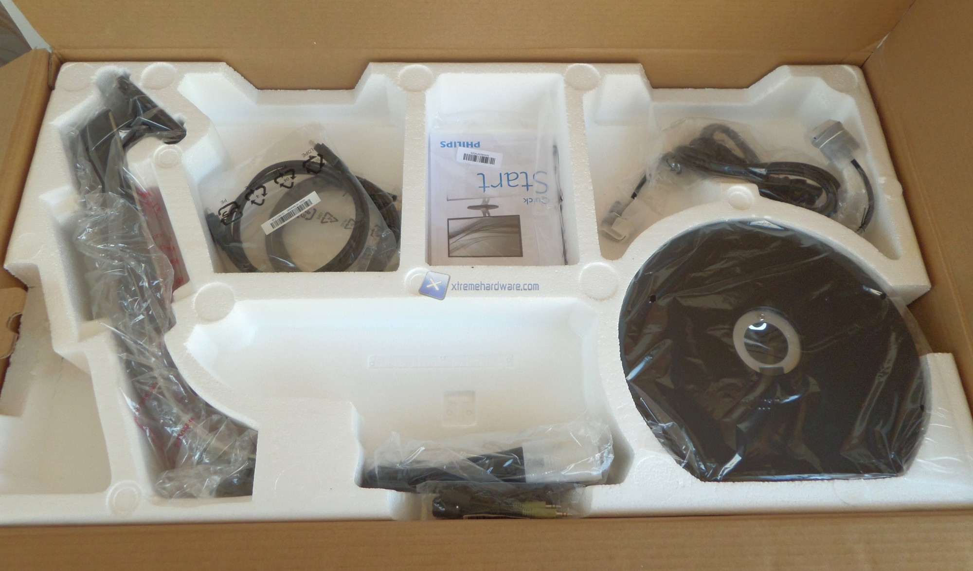 Philips BDM3275UP 02