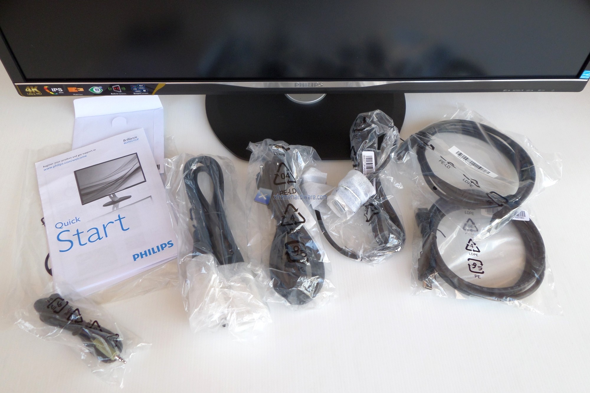 Philips BDM3275UP 10